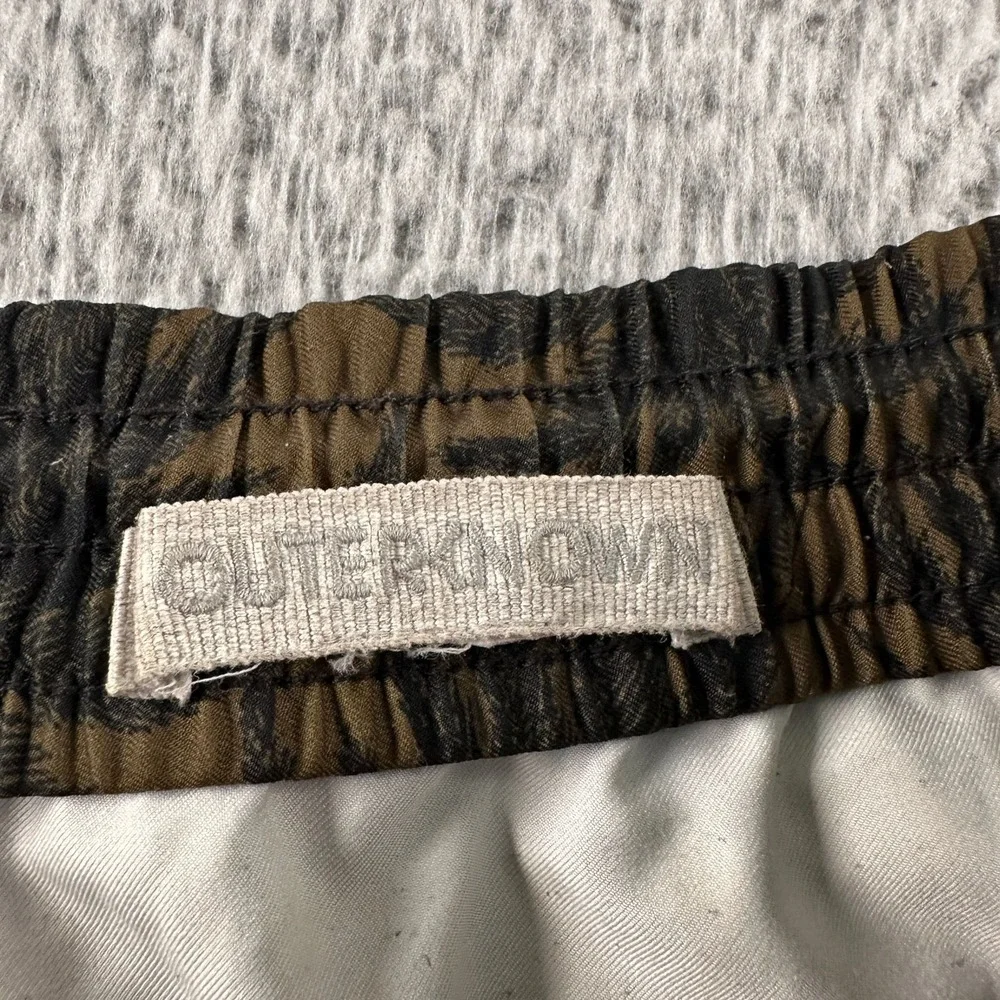 Outerknown Swim Trunks Mens 33 Olive Palm Print Drawstring Unlined Quick‎ Dry